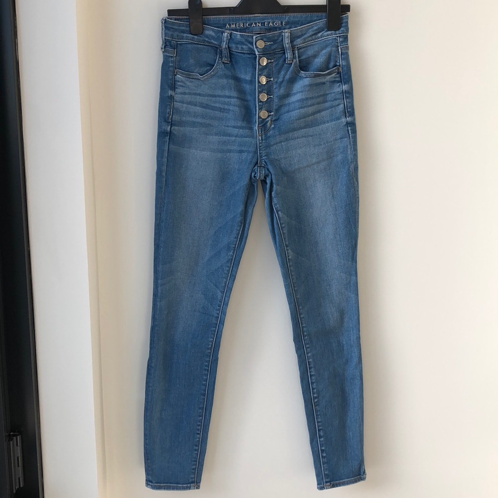 American Eagle Super High Rise Jegging